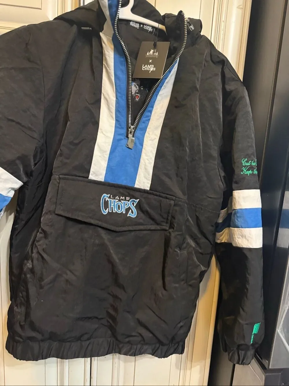 Lamb Chops x Timberwolves Youth Zip Hooded Anorak Jacket Black Blue Medium NWT